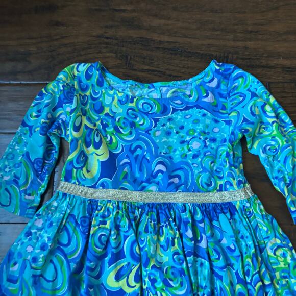 Lilly Pulitzer Girl's Angelina Dress in Sea Blue Lilly's Lagoon Print Sz XS - Picture 2 of 6